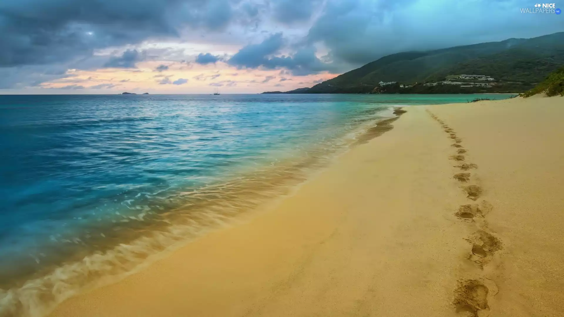 traces, Mountains, Coast, Sand, sea