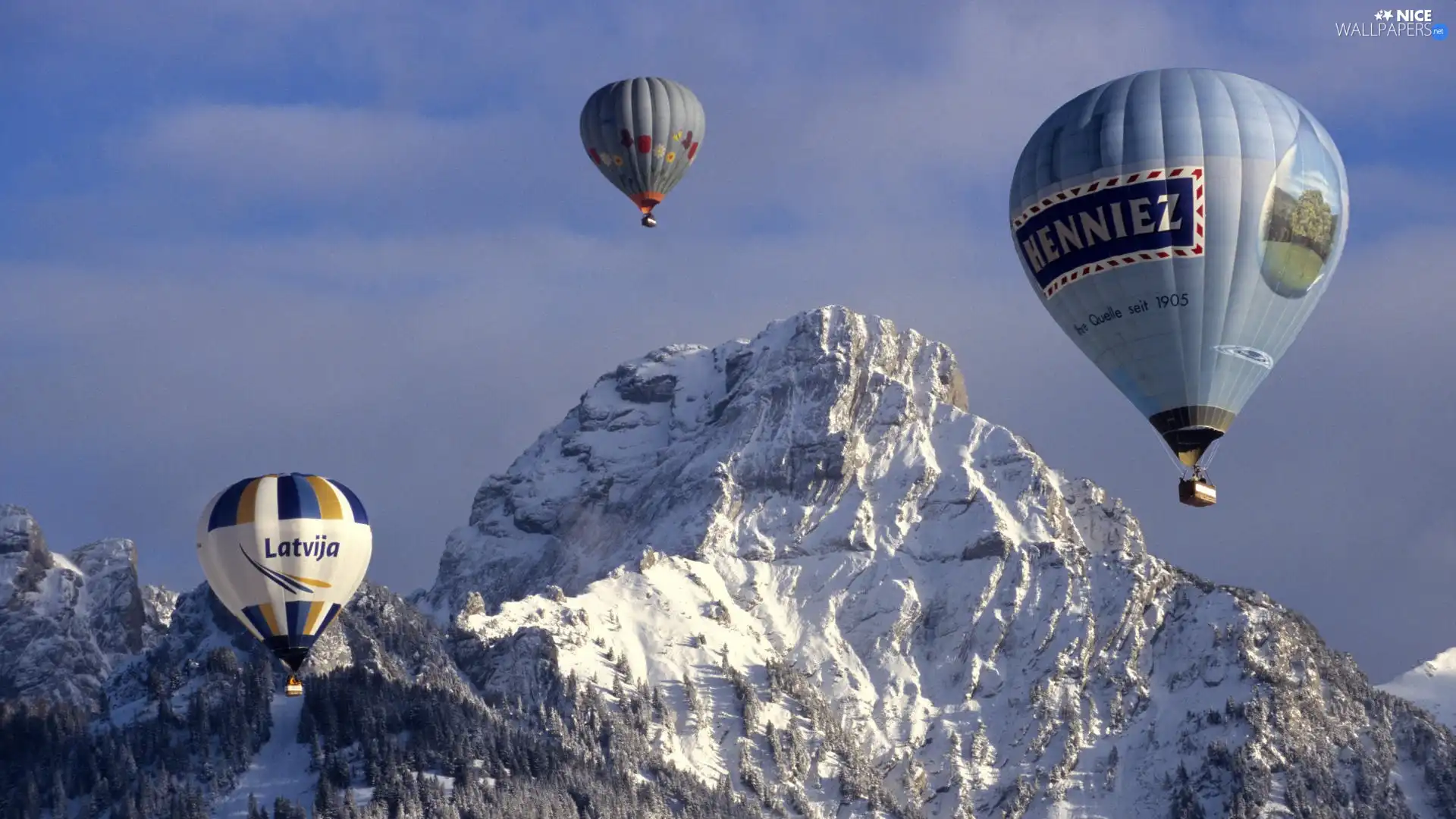 Mountains, Balloons, Snowy