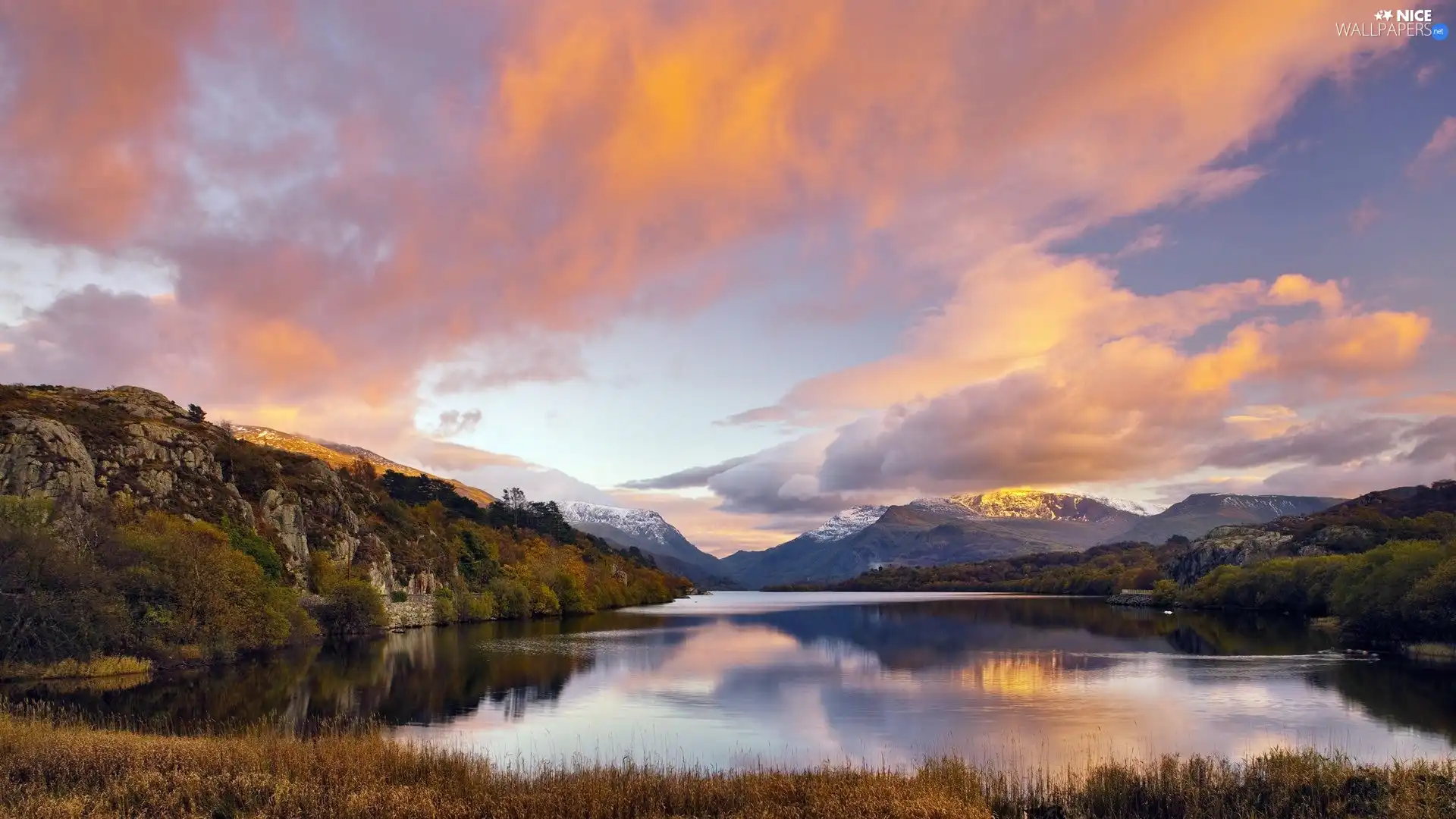 Mountains, lake, woods