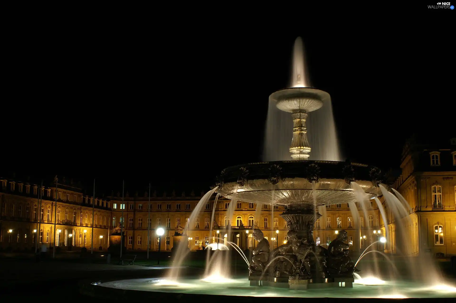 fountain, Night