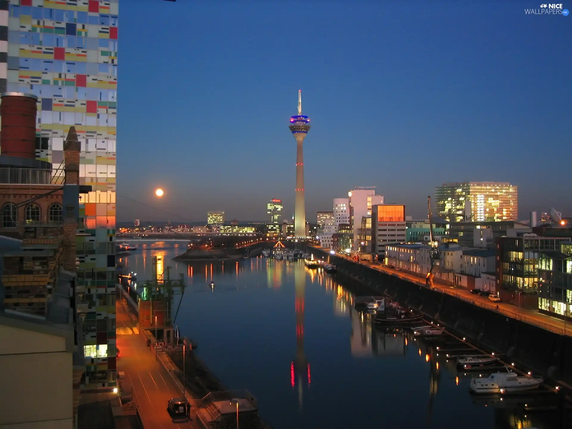 Night, Dusseldorf, port