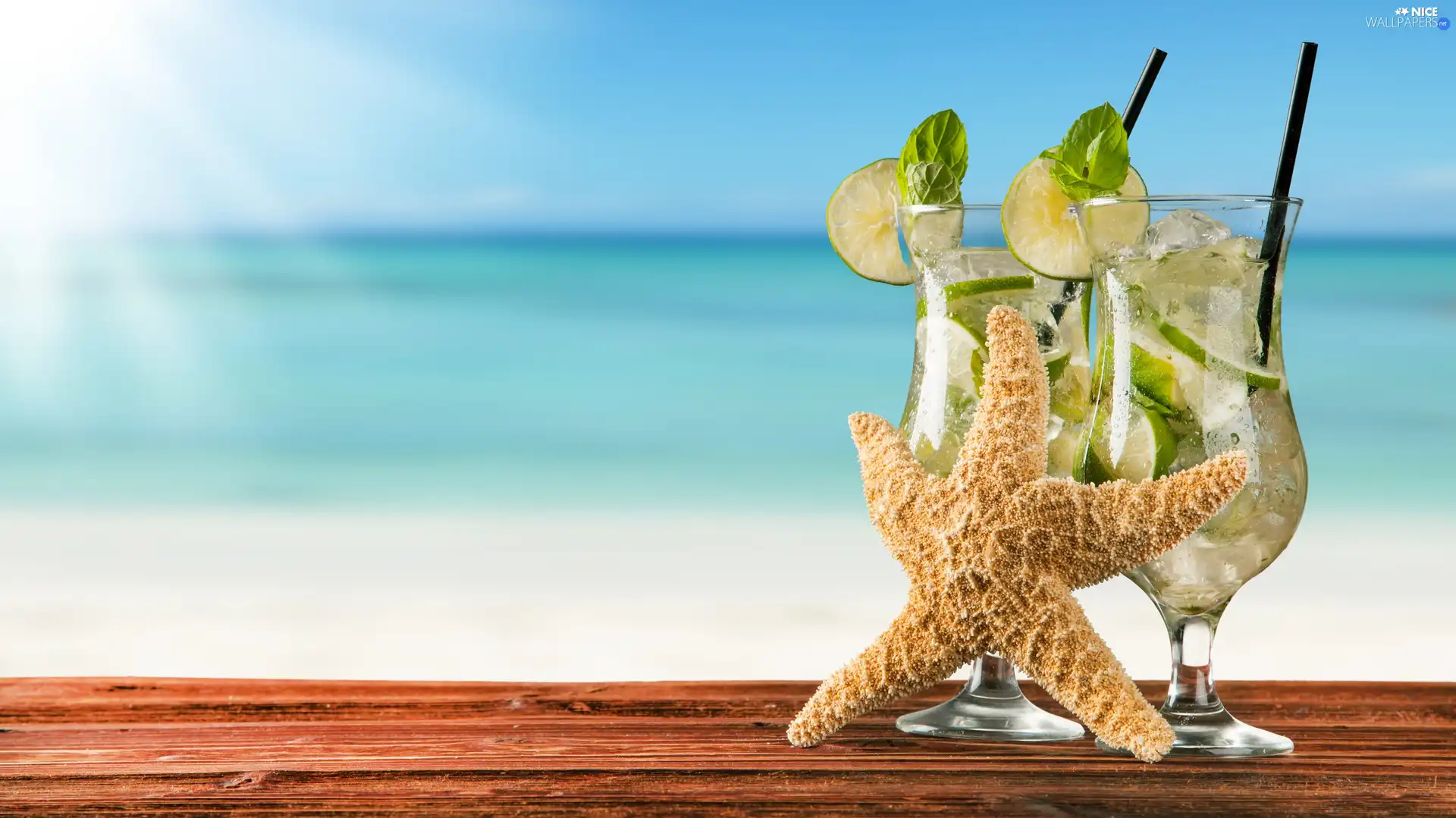 drinks, starfish, rays of the Sun, Mojito