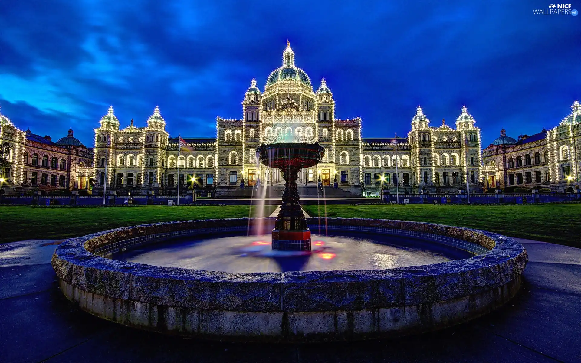 Night, Floodlit, palace, fountain