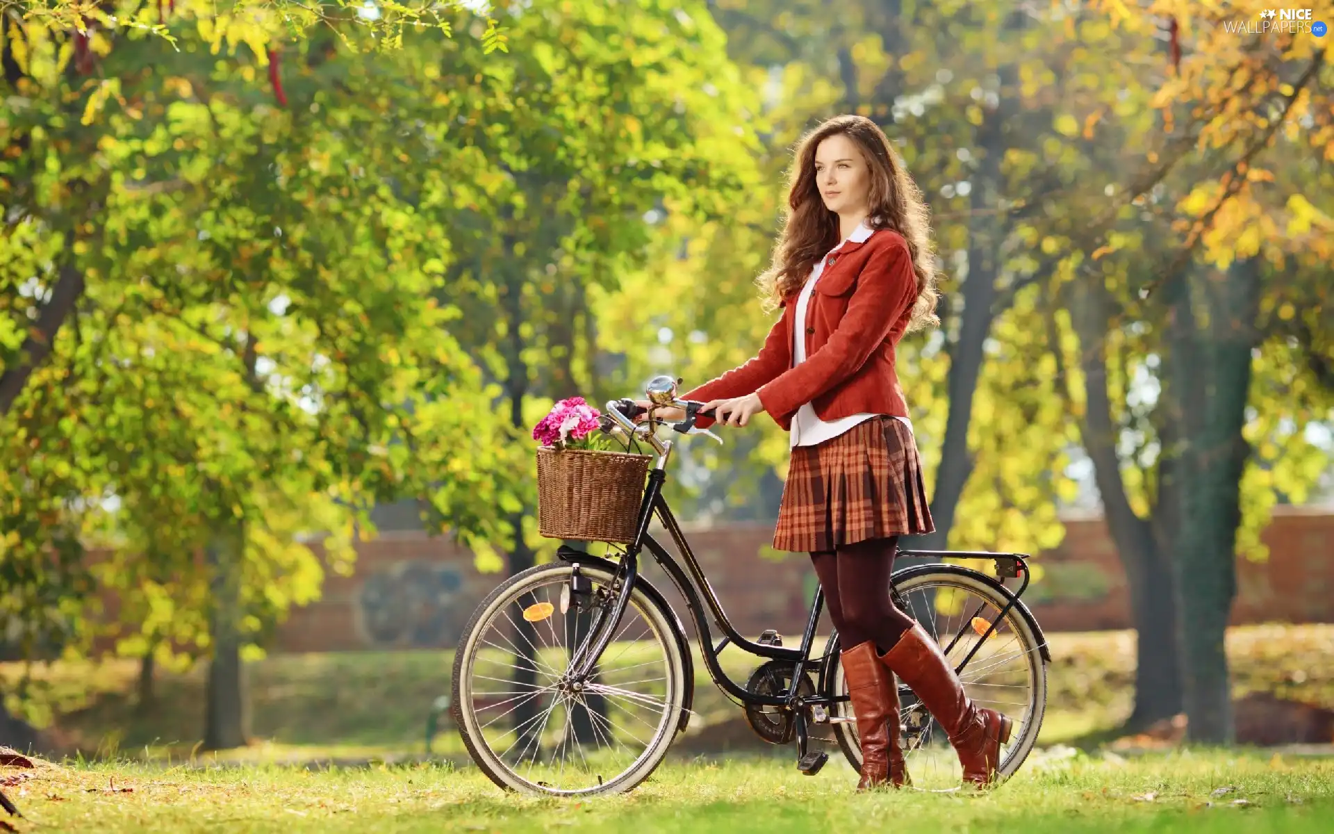 Park, Women, autumn