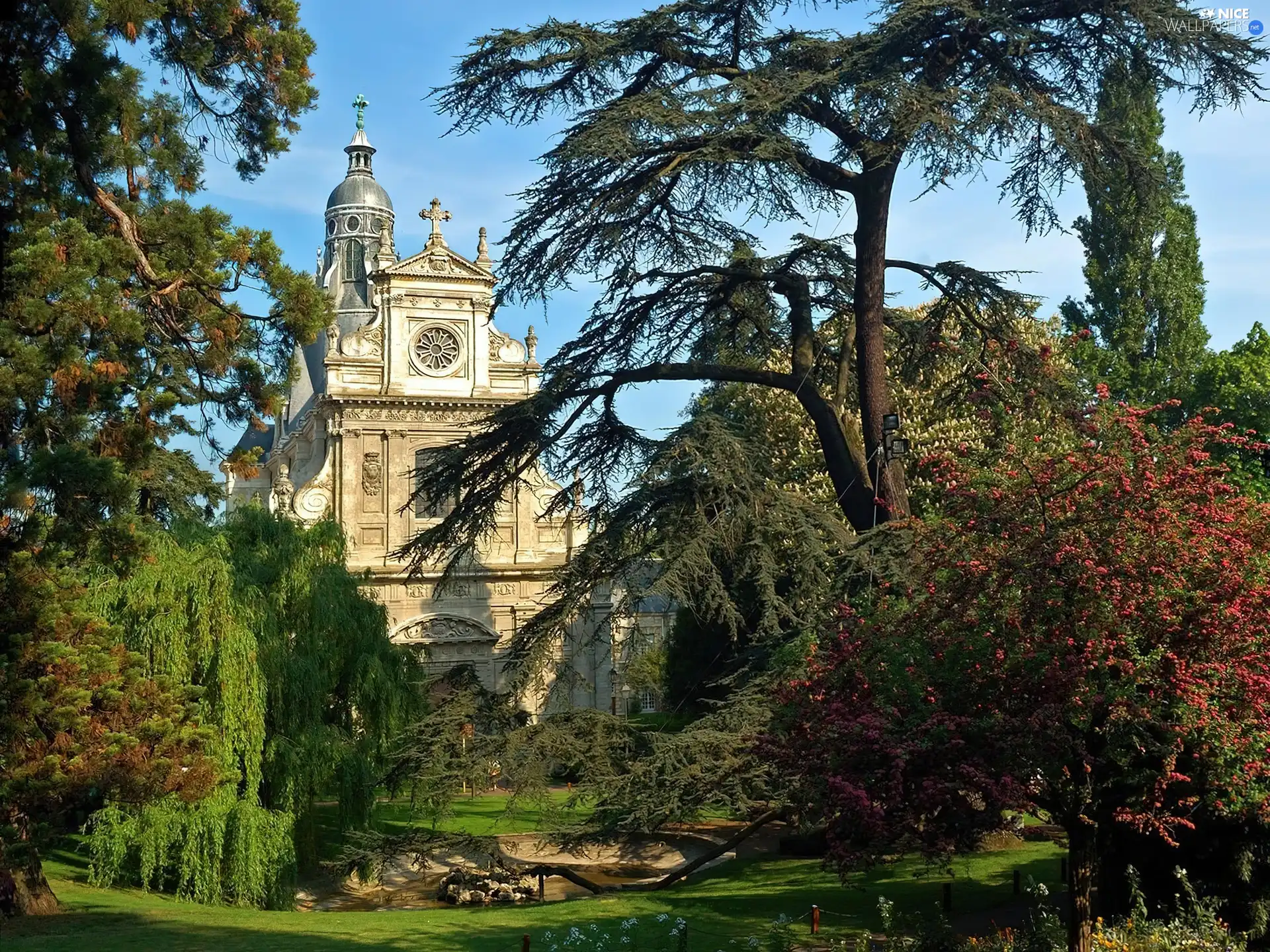 Park, Castle, Monument