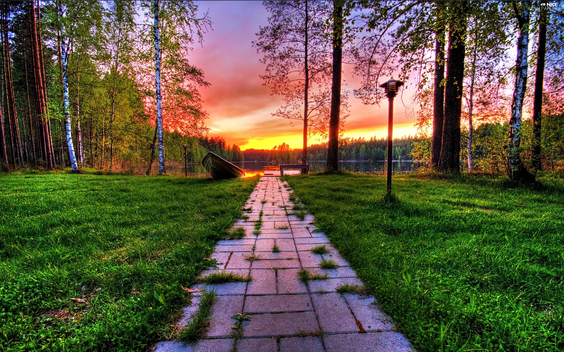 Pavement, grass, sun, Boat, west