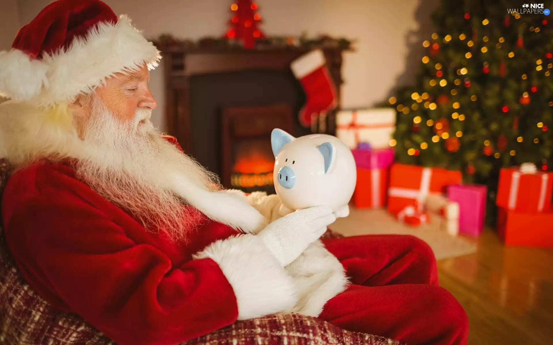 piggybank, Armchair, gifts, guinea pig, Santa, christmas tree, burner chimney