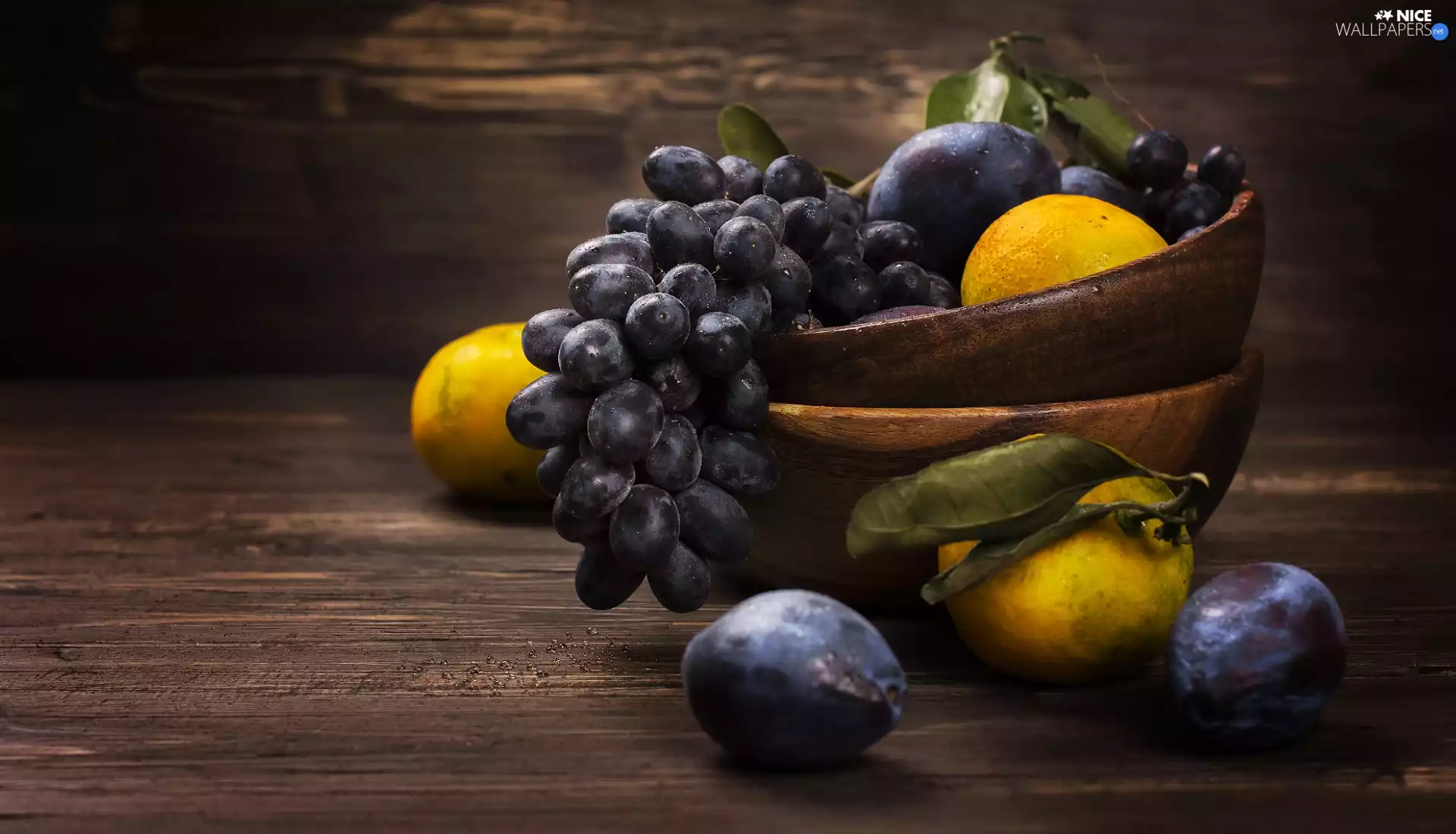 lemons, plums, Fruits, Grapes, Bowls