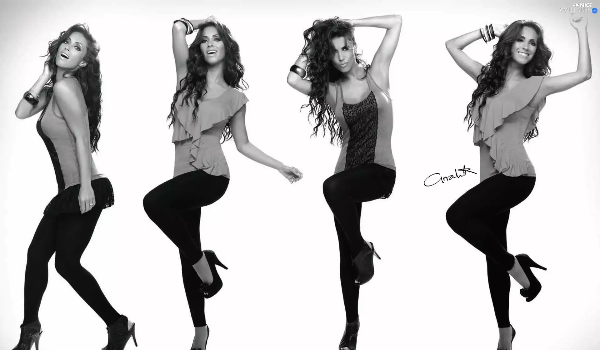 pose, songster, Anahi Portilla