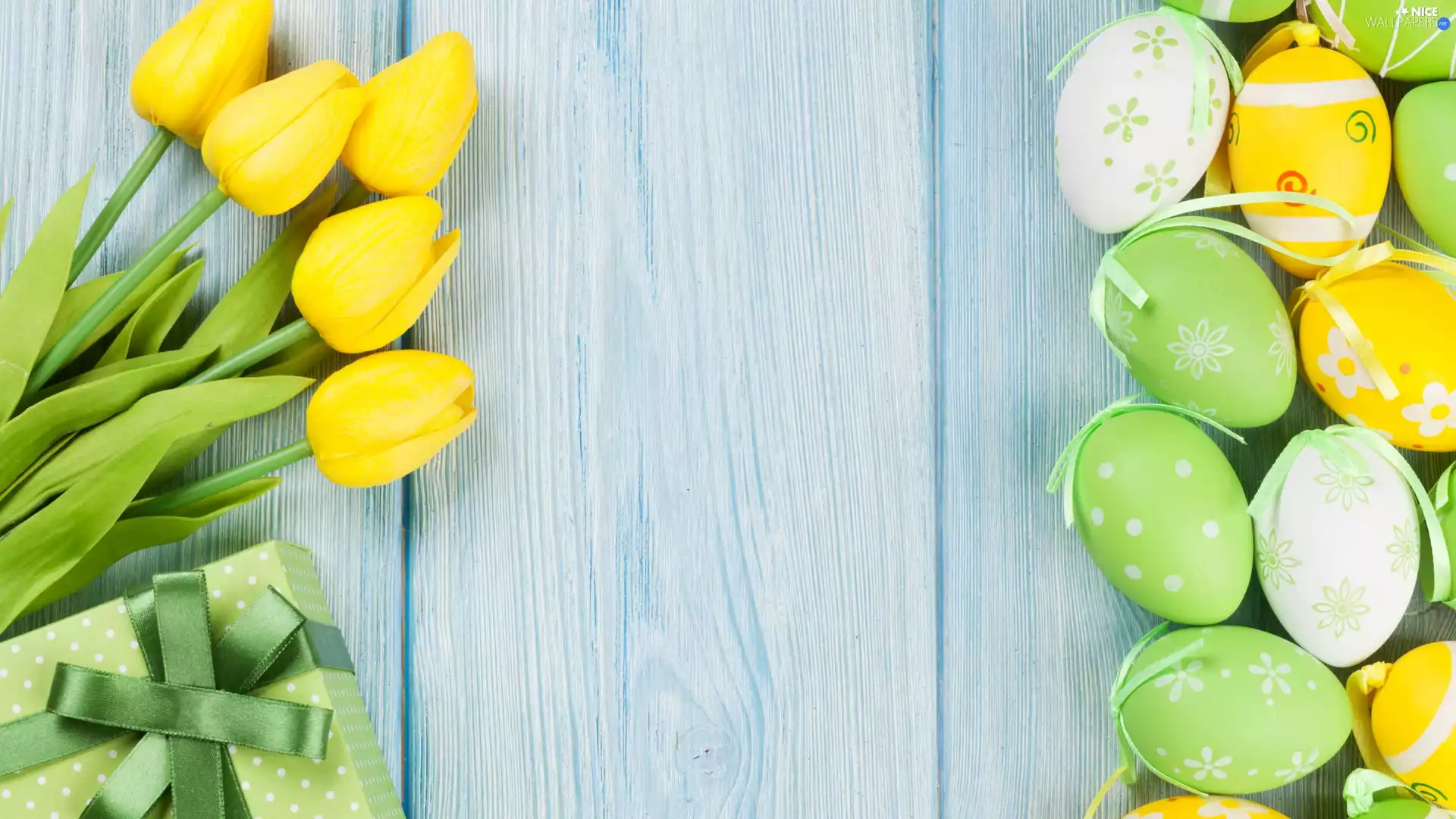 eggs, Yellow, boarding, Tulips, Blue, color, Easter, Present