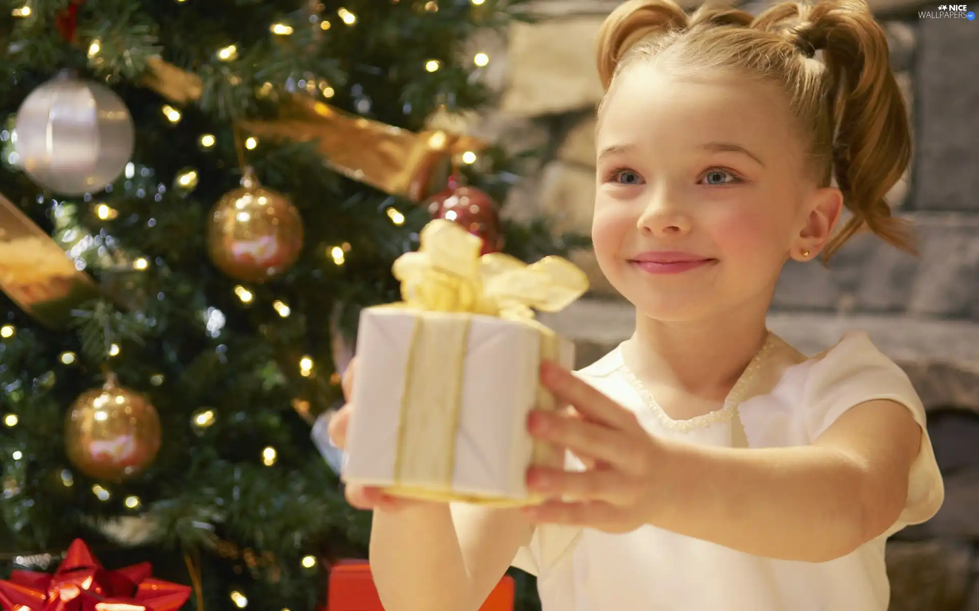 girl, festive, Present, christmas tree