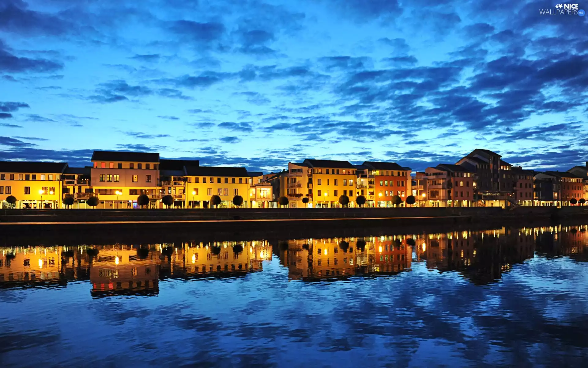 Houses, canal, Czech Republic