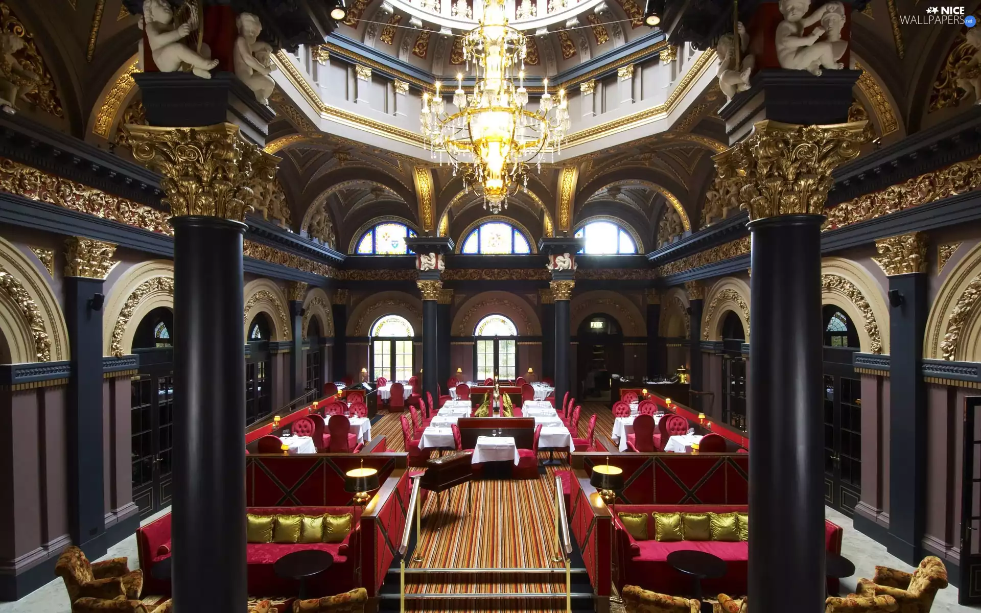 girandole, Hotel hall, Restaurant