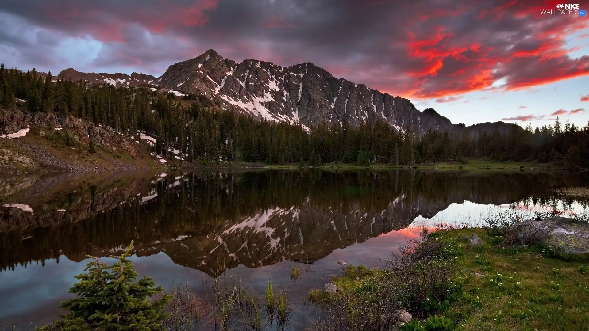 River, Meadow, clouds, Mountains, Red