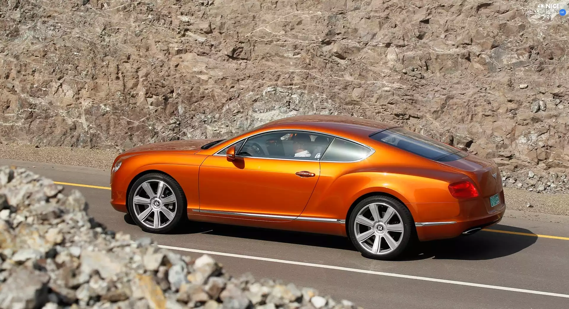 rocks, Bentley Continental, @