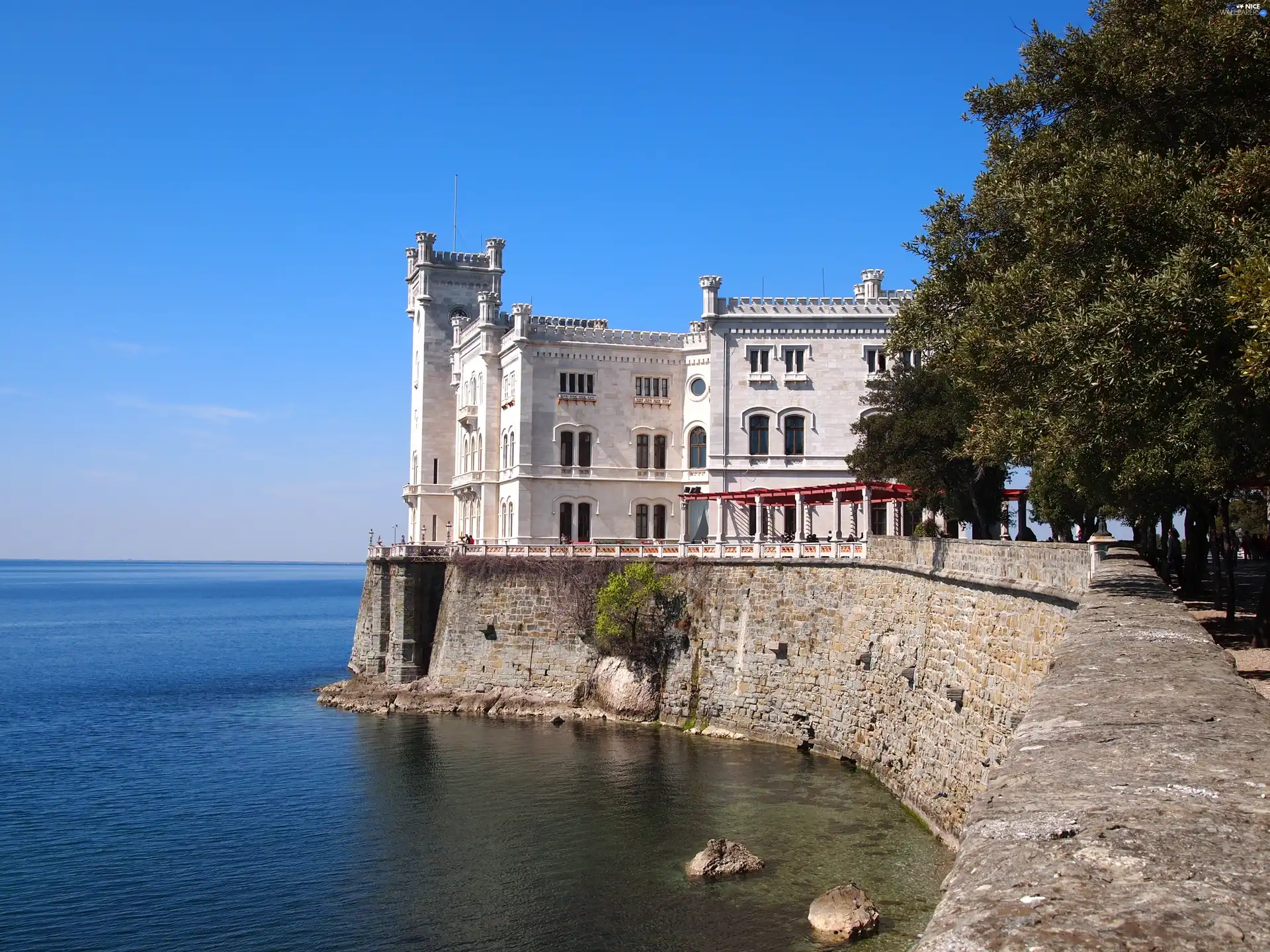 Castle, The banks, Sea, by