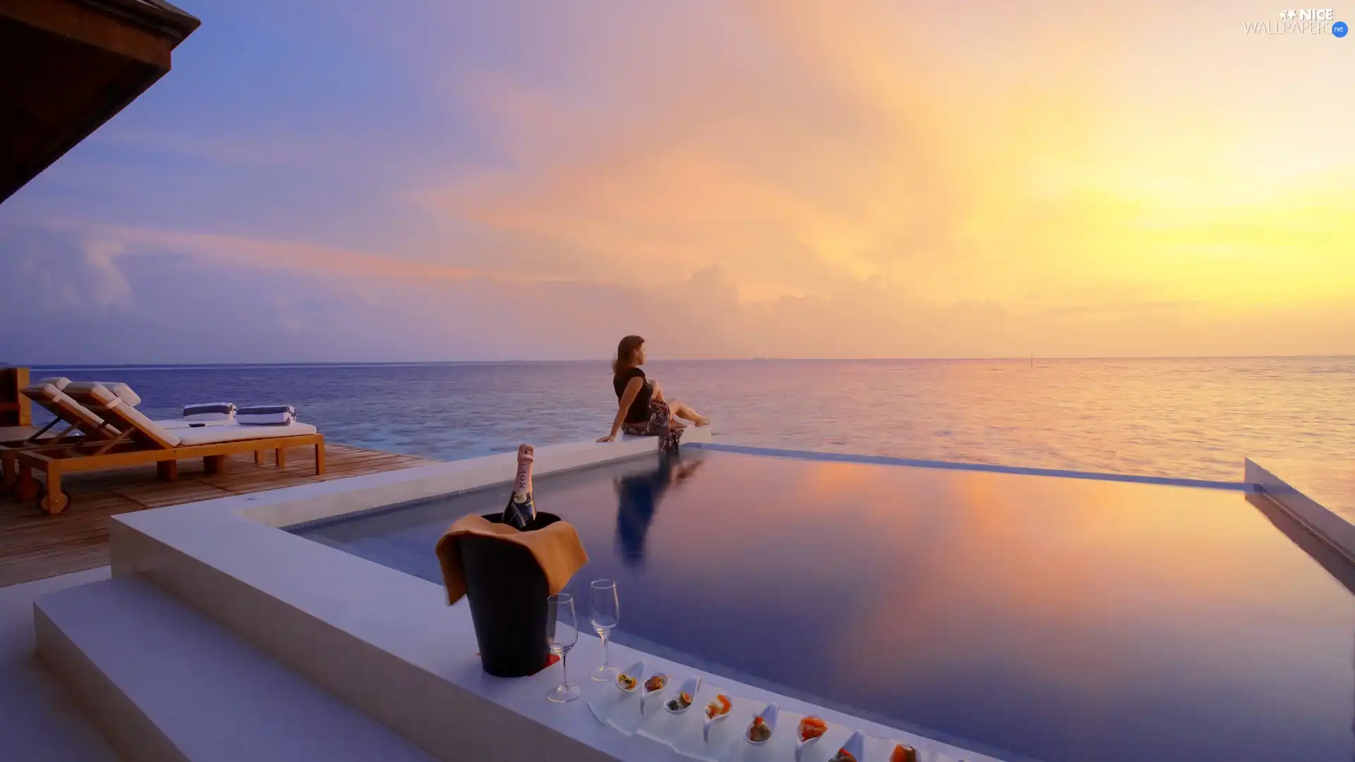 Hotel hall, Pool, west, Champagne, Women, sea, sun