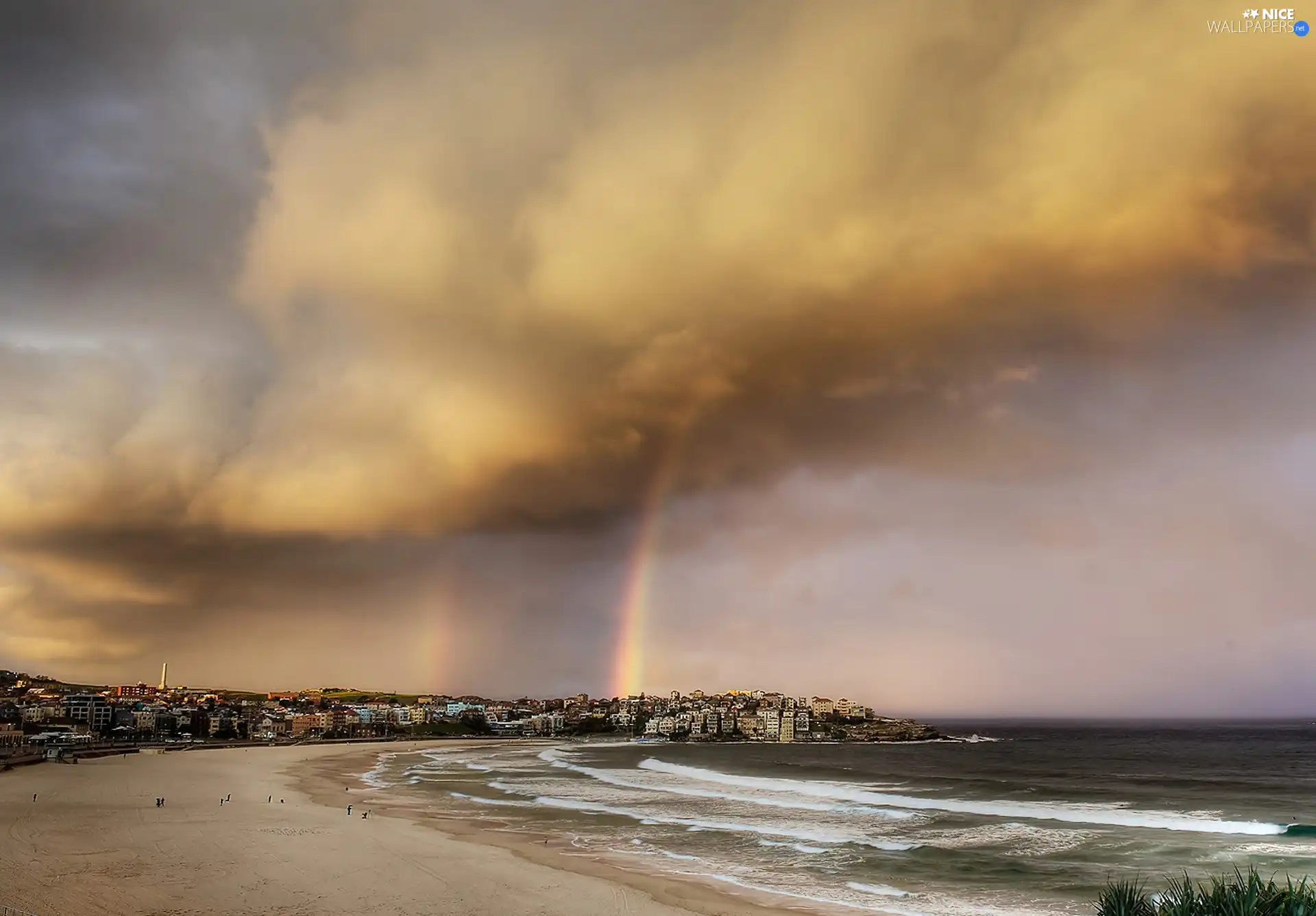 Great Rainbows, Town, sea