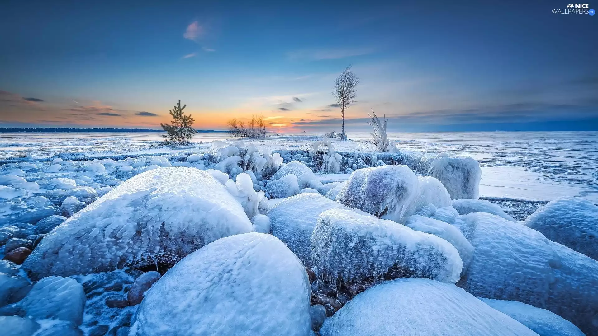 Icecream, Great Sunsets, sea, Stones, winter