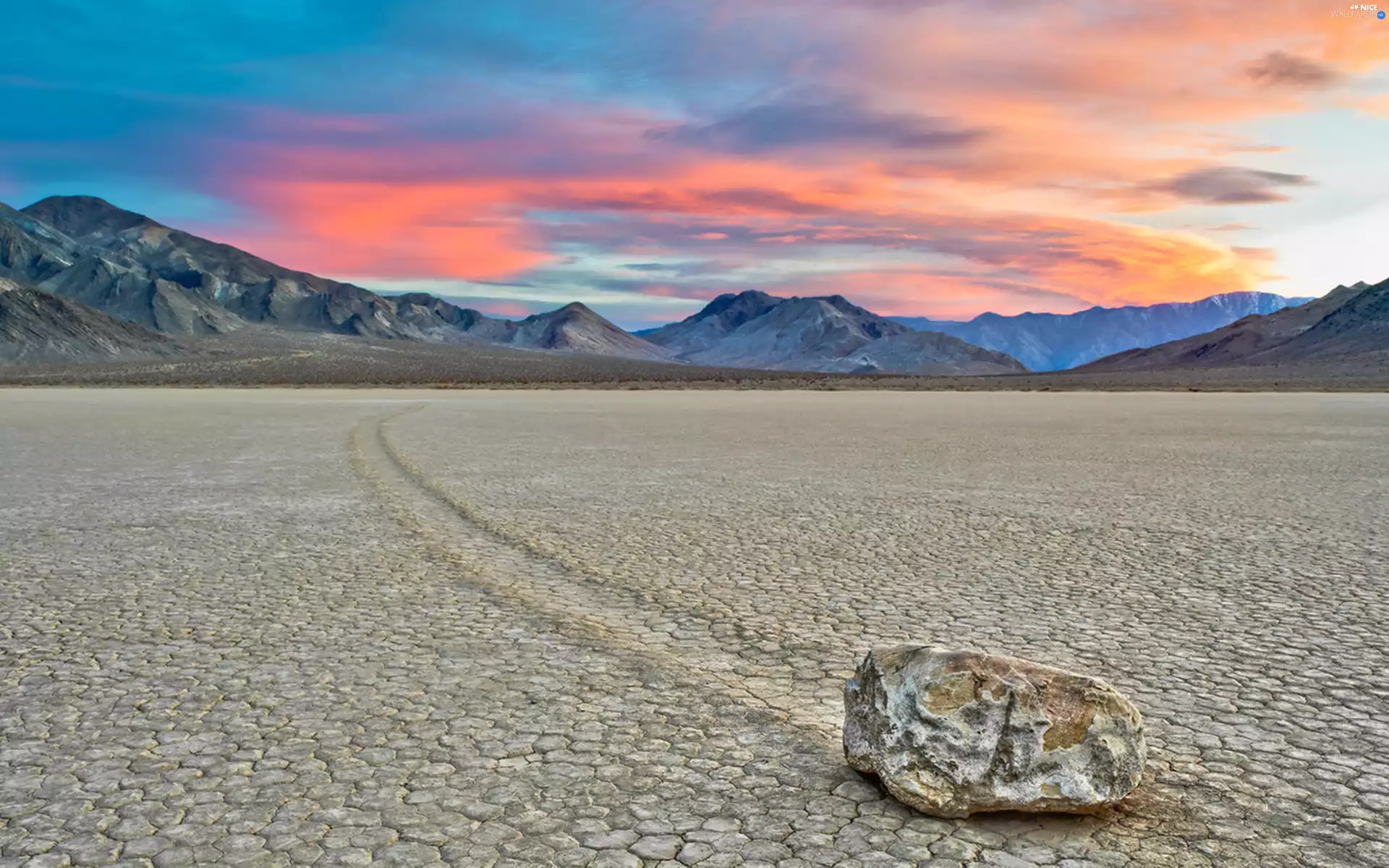 Sky, Stone, Mountains