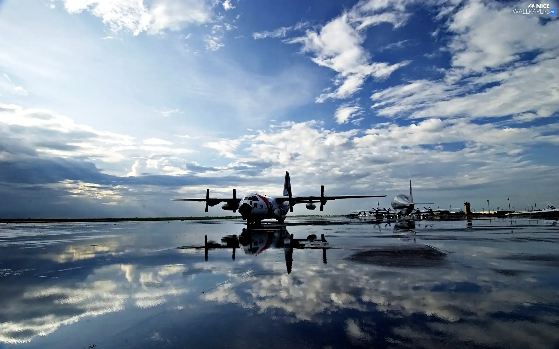 Airports, WET, Sky, reflection, Planes, CD