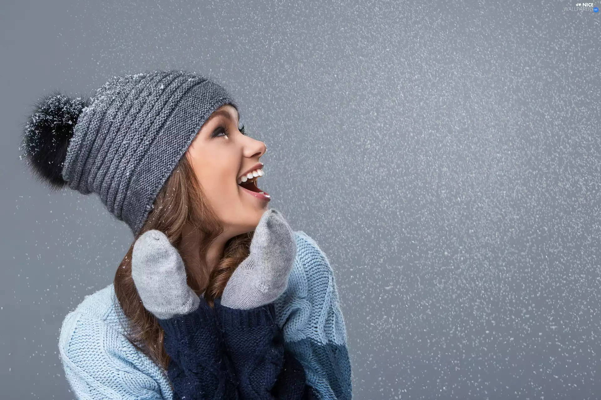 Hat, girl, Gloves, snow, sweater, Smile