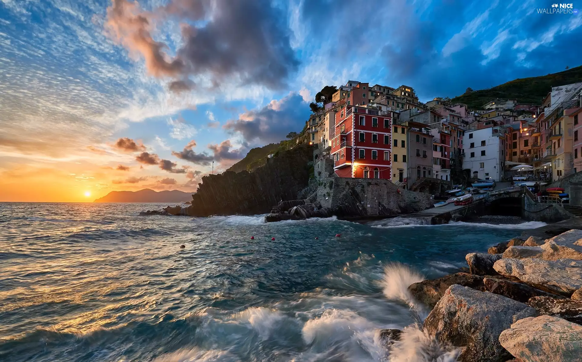 Riomaggiore, sea, Great Sunsets, rocks, Houses, Province of La Spezia, Italy, clouds