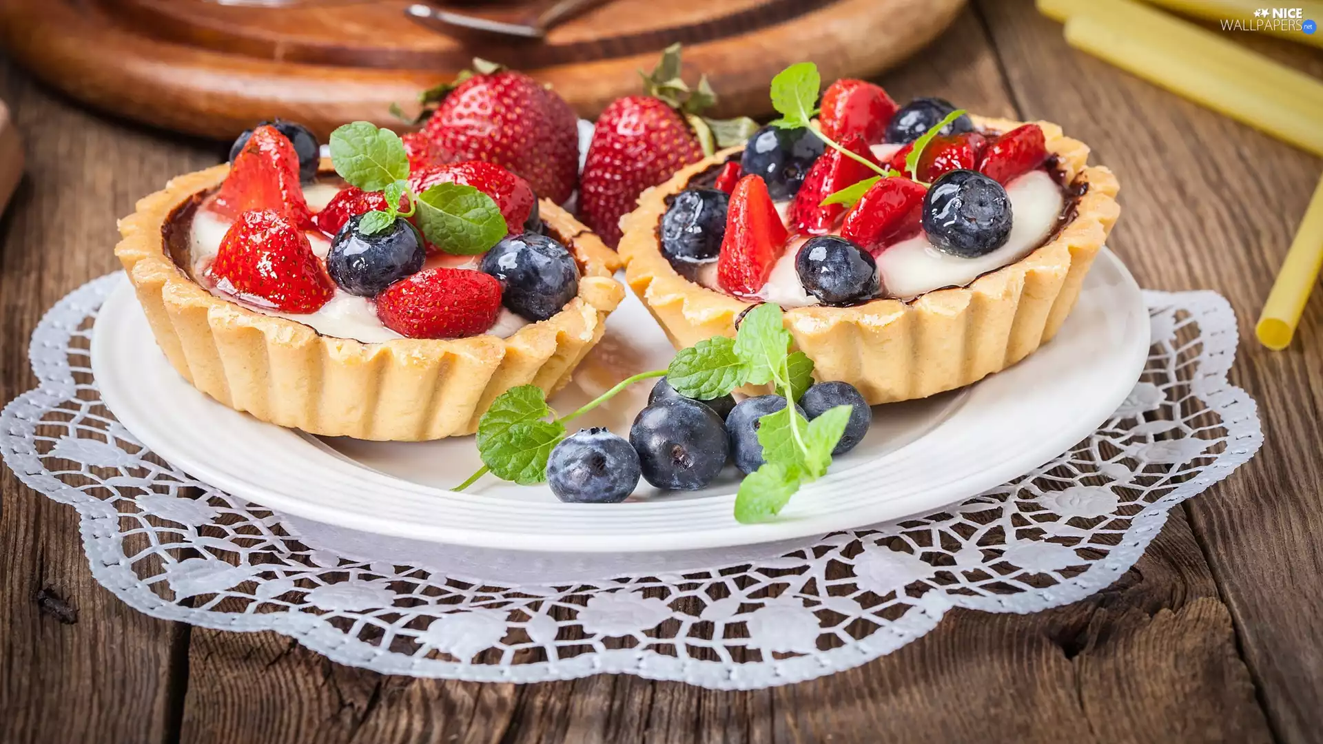 Muffins, blueberries, napkin, strawberries