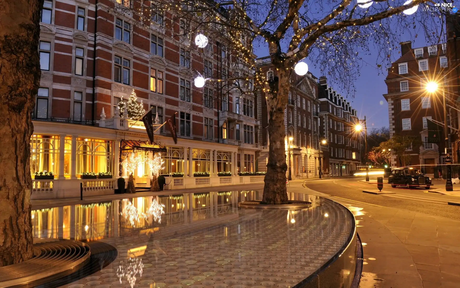 London, Hotel hall, Street