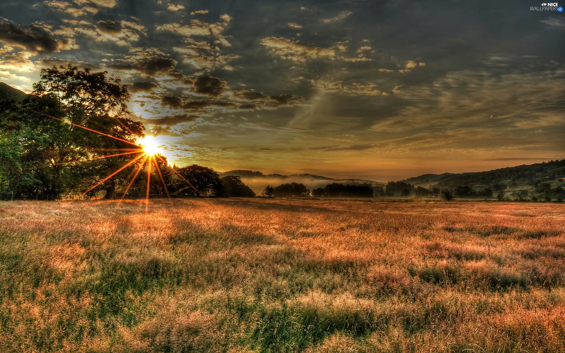 rays, Mountains, clouds, woods, medows, sun, autumn