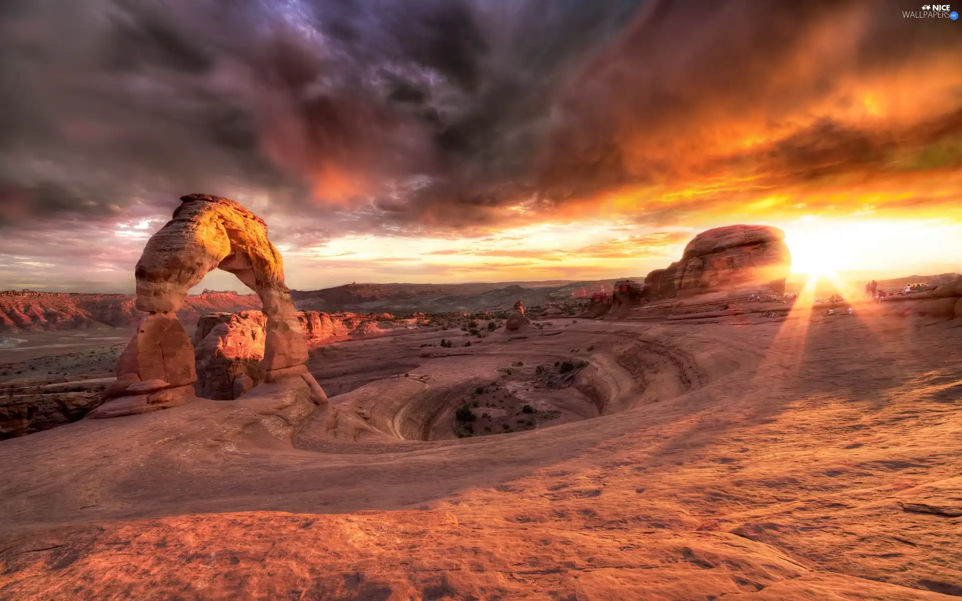 Mountains, west, sun, rocks