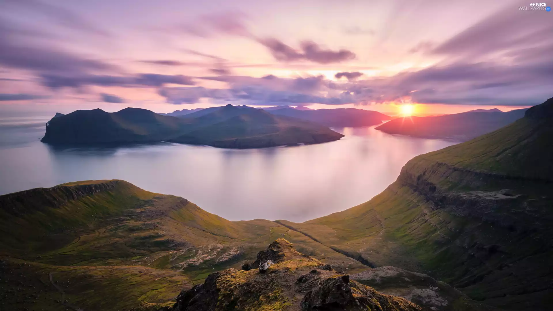 sea, Mountains, Great Sunsets, The Hills