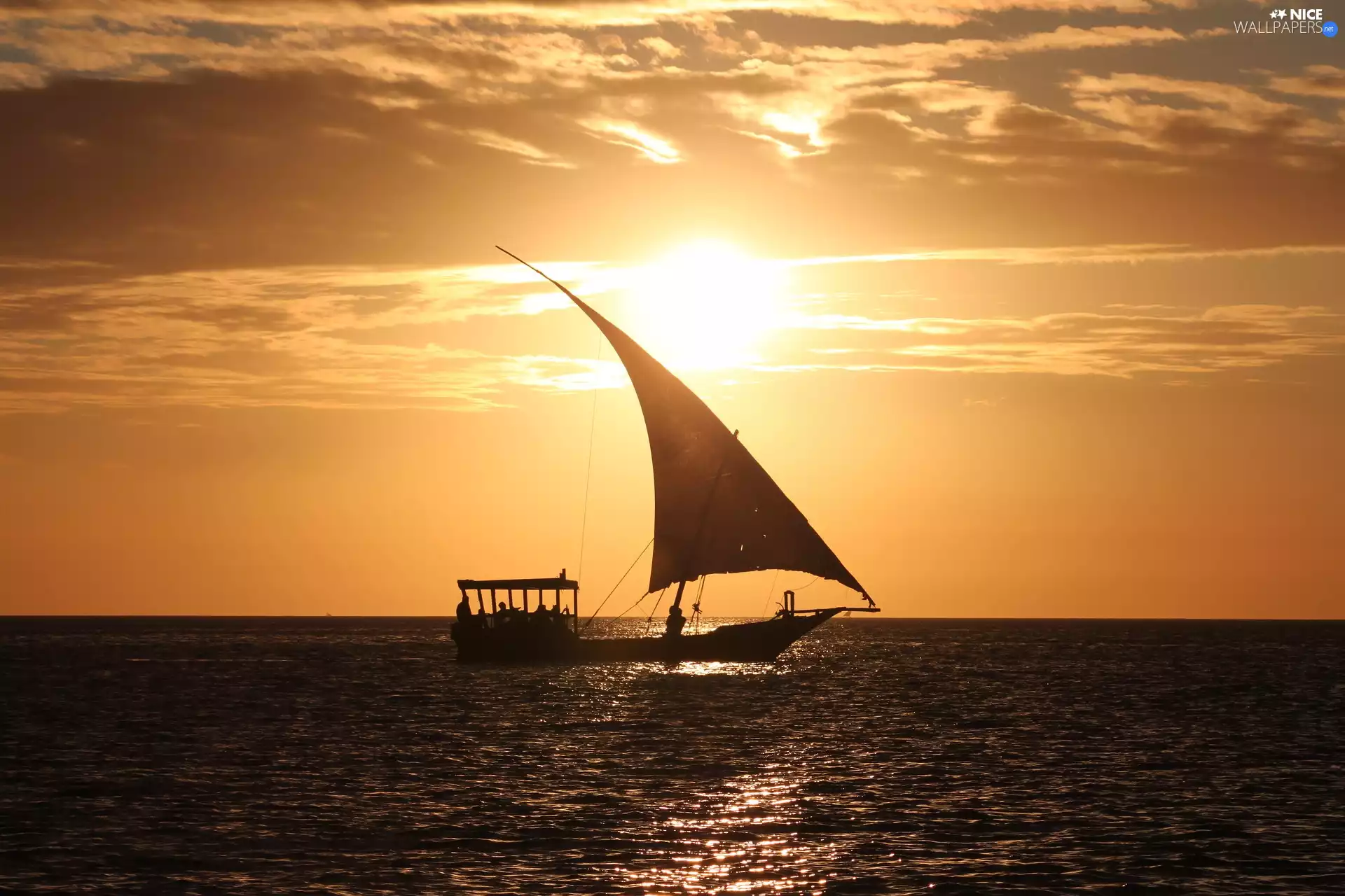 Yacht, sea, Great Sunsets