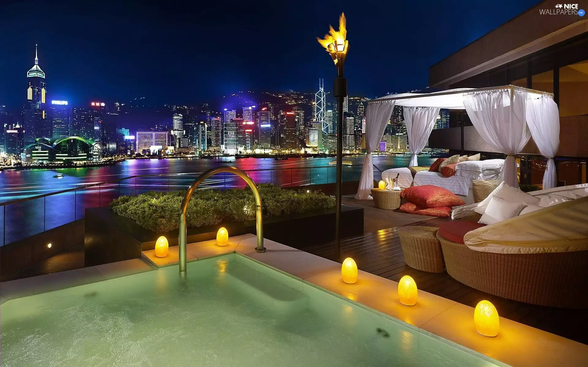 View, Pool, Town, terrace, an, bed