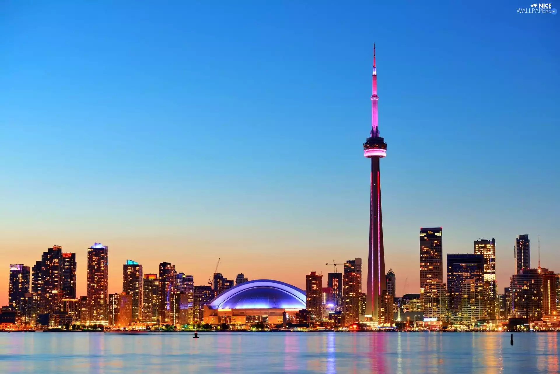 Gulf, The CN Tower, skyscrapers