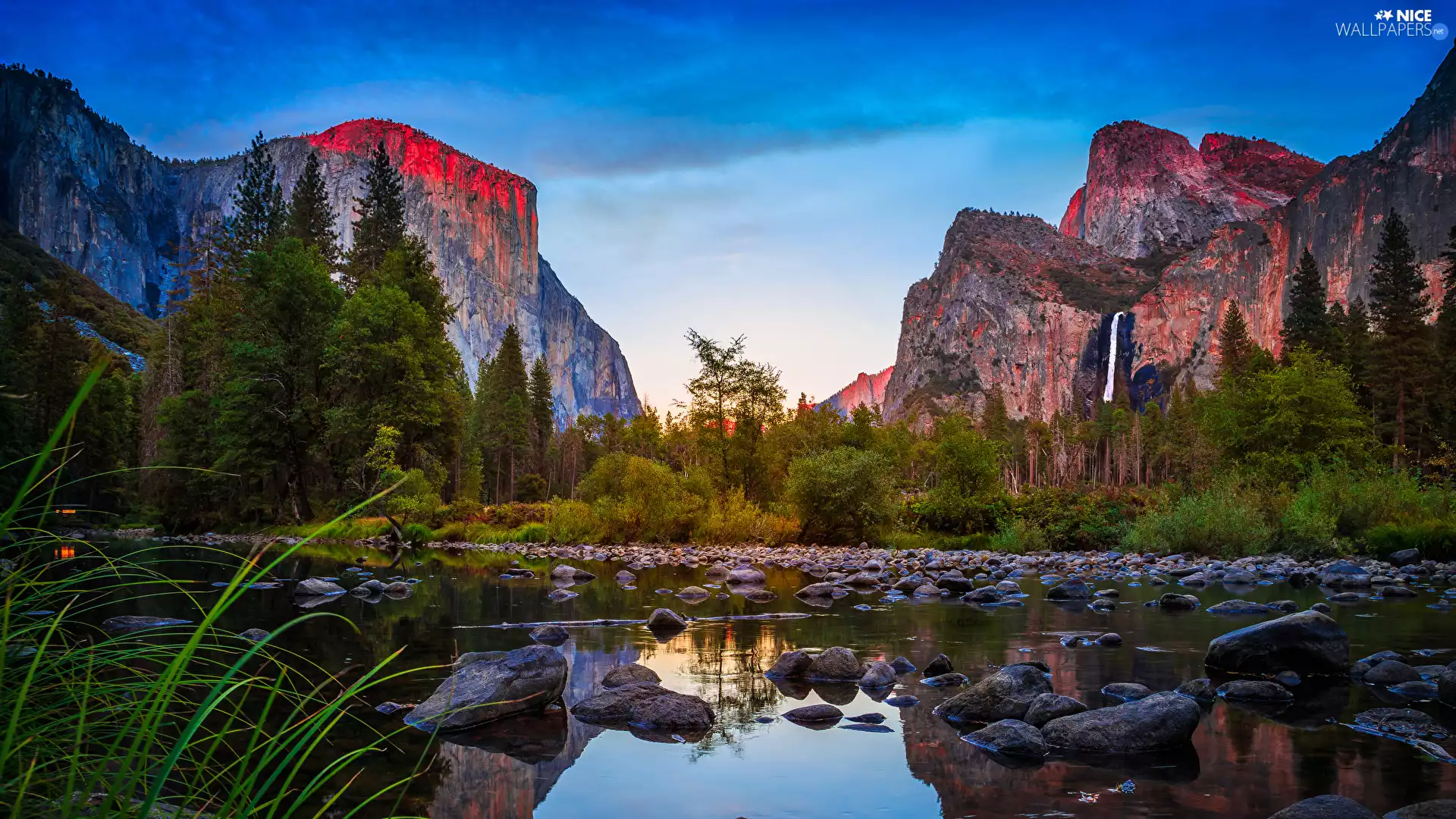 Stones, Sky, viewes, California, grass, Mountains, trees, The United States, Yosemite National Park, Merced River