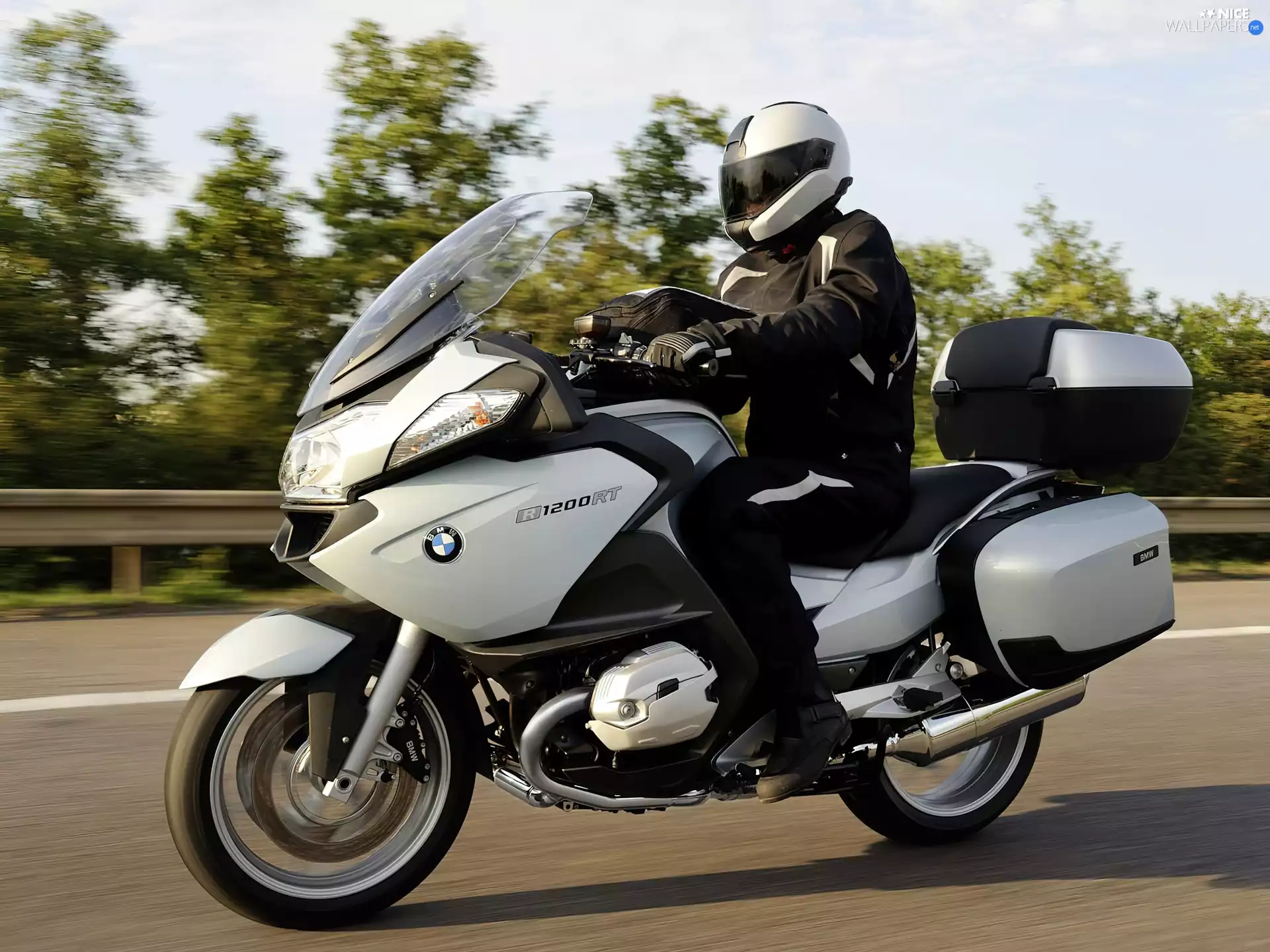 Tourist, BMW R1200RT