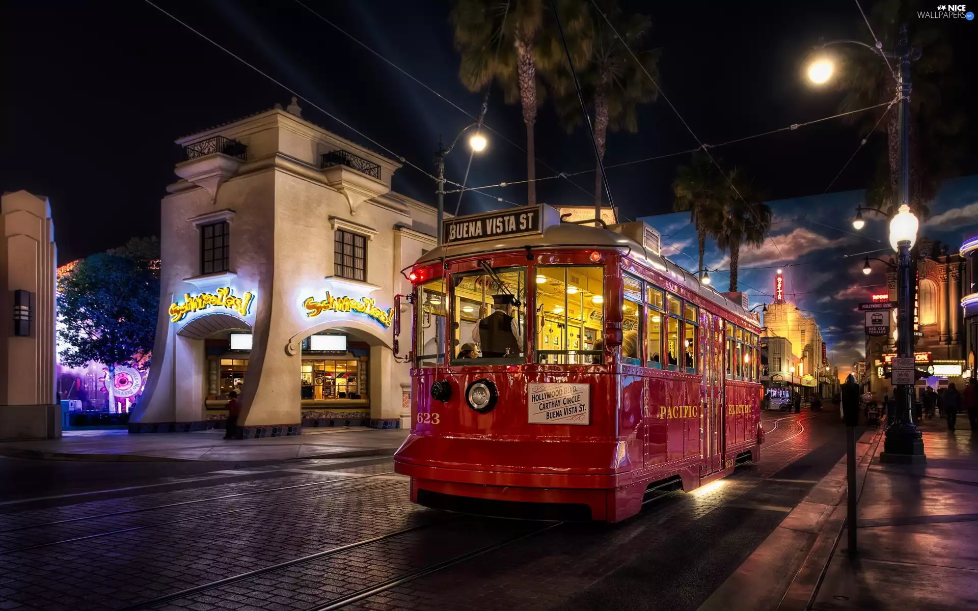 tram, Anaheim, Night