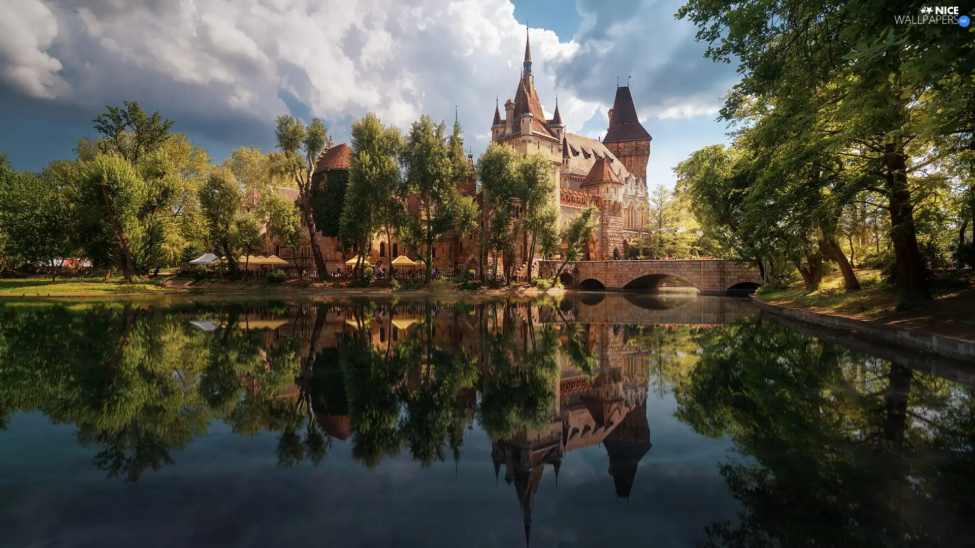 trees, Pond - car, Budapest, bridge, Vajdahunyad Castle, viewes, Hungary