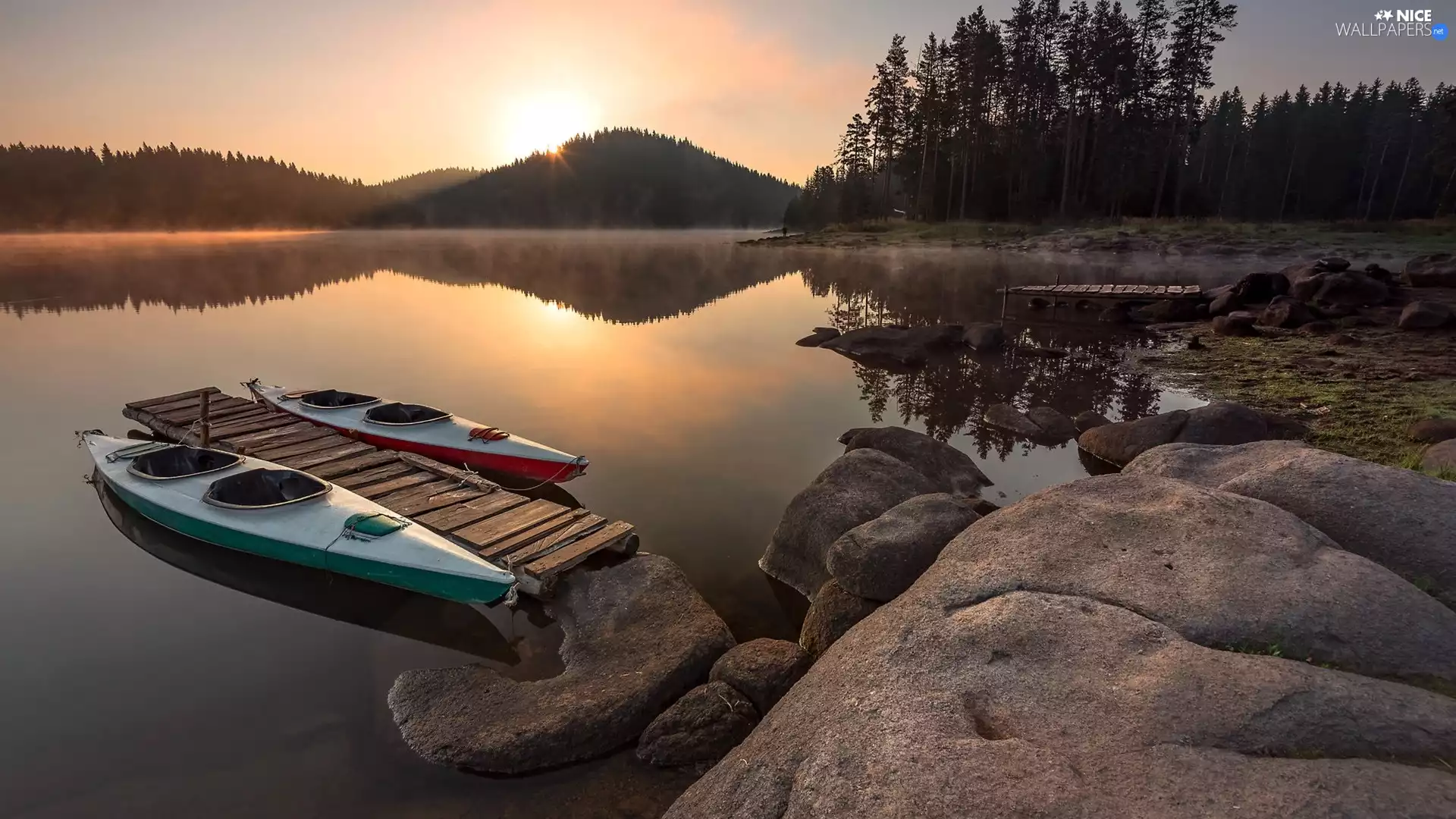Kayaks, Platforms, Fog, Rocks, viewes, lake, Sunrise, trees