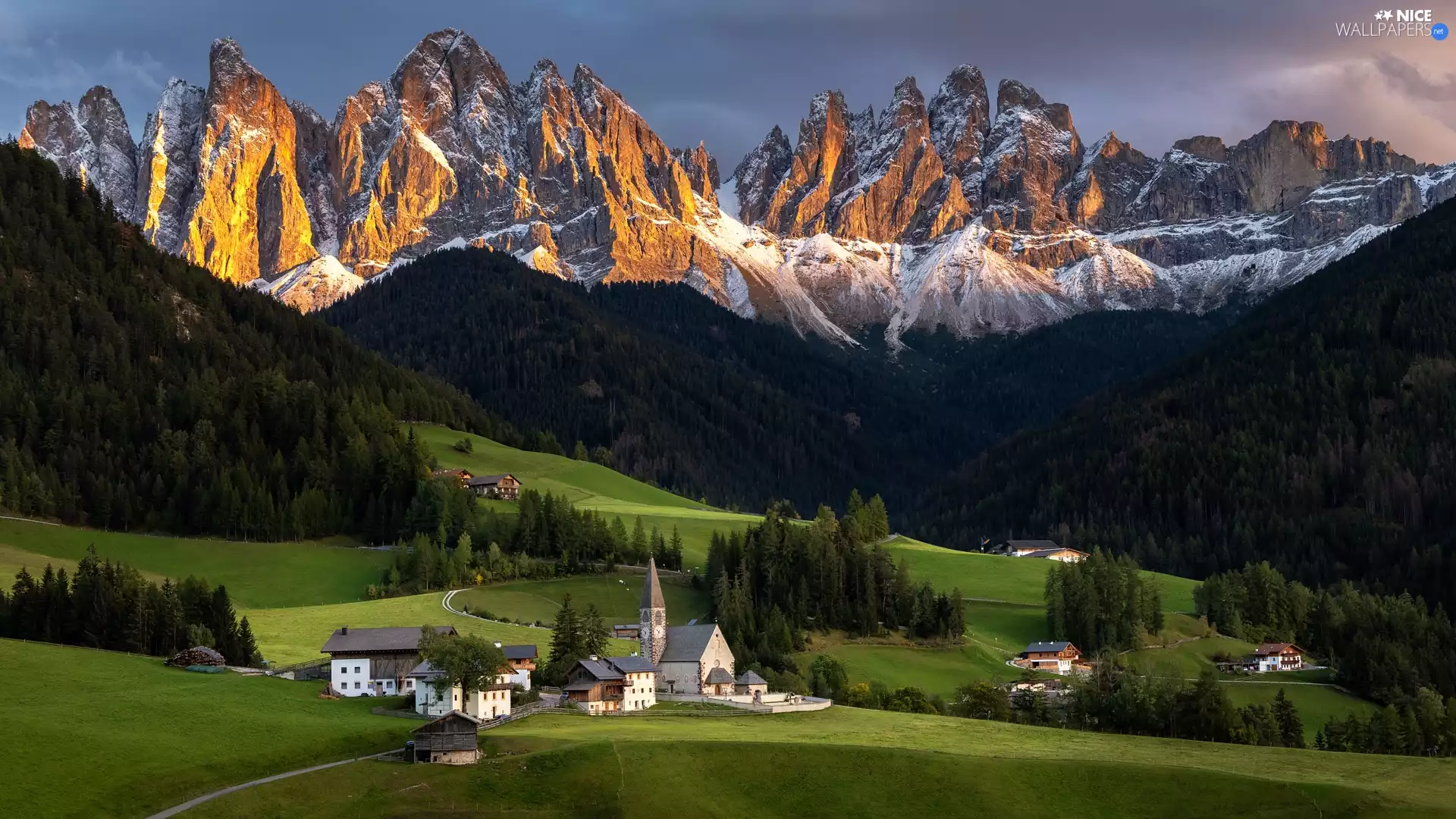 Val di Funes Valley, Italy, Dolomites, Mountains, trees, Church, Houses, Santa Maddalena, country, viewes, woods