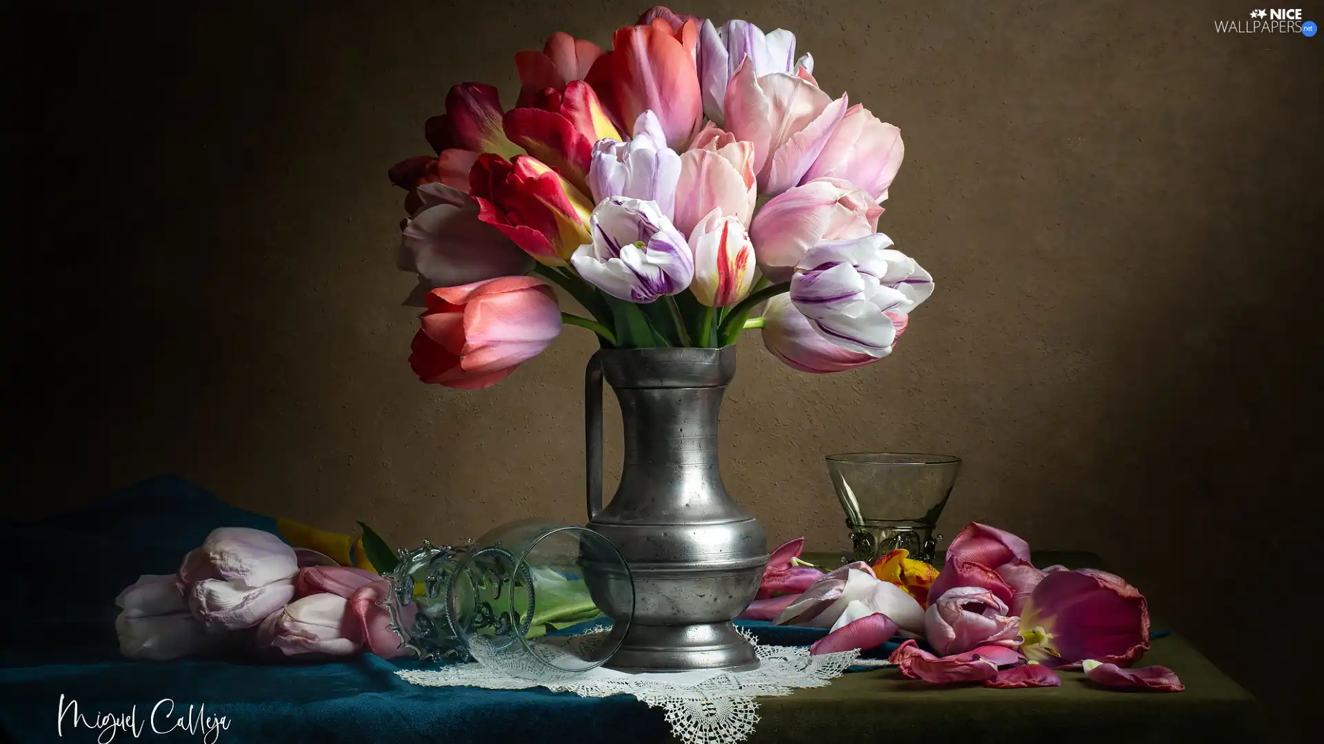 glass, Vase, tablecloth, Tulips, silver, White, composition