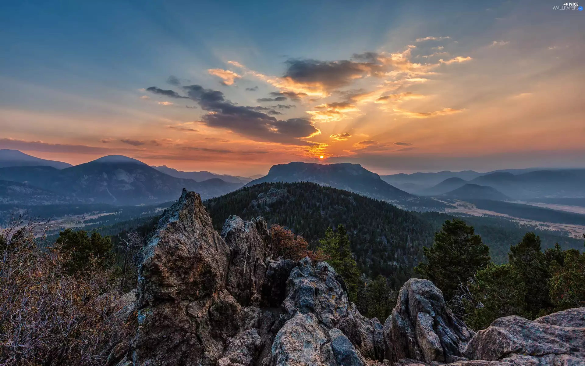 Mountains, trees, The United States, viewes, Colorado, rocks, Rocky Mountain National Park, Sunrise