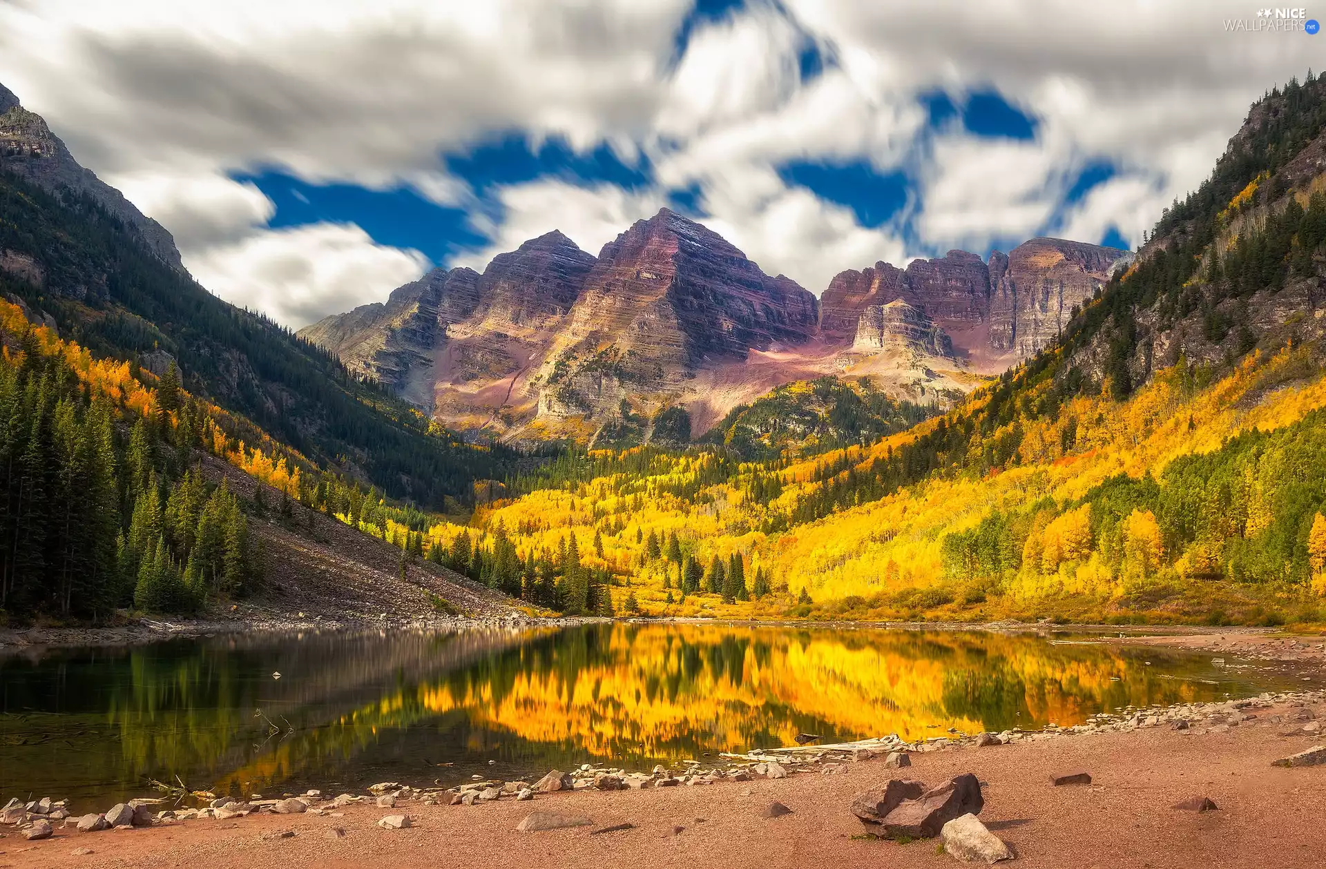 Maroon Bells Peaks, Maroon Lake, The United States, trees, State of Colorado, rocky mountains, autumn, viewes
