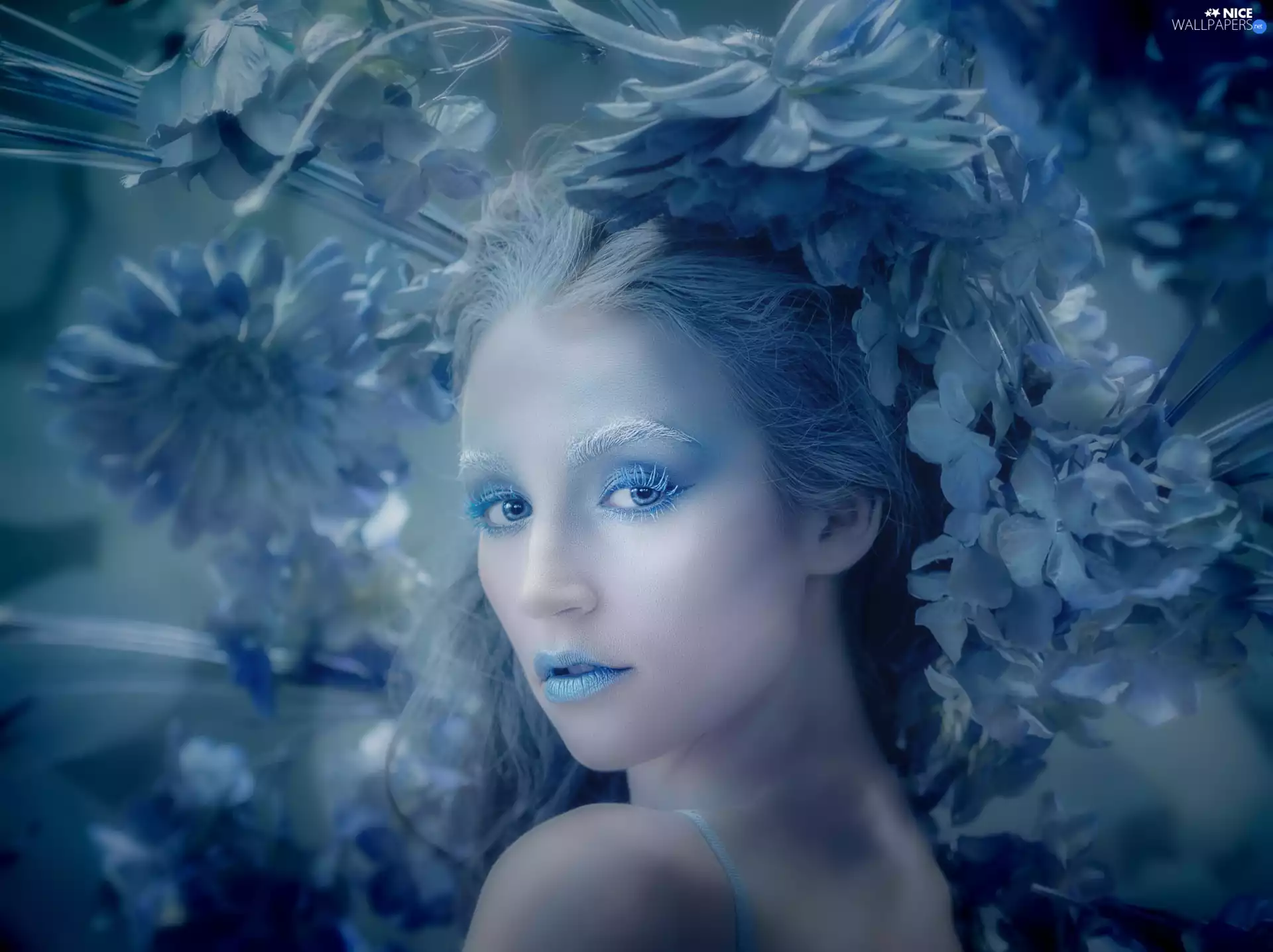 Women, face, make-up