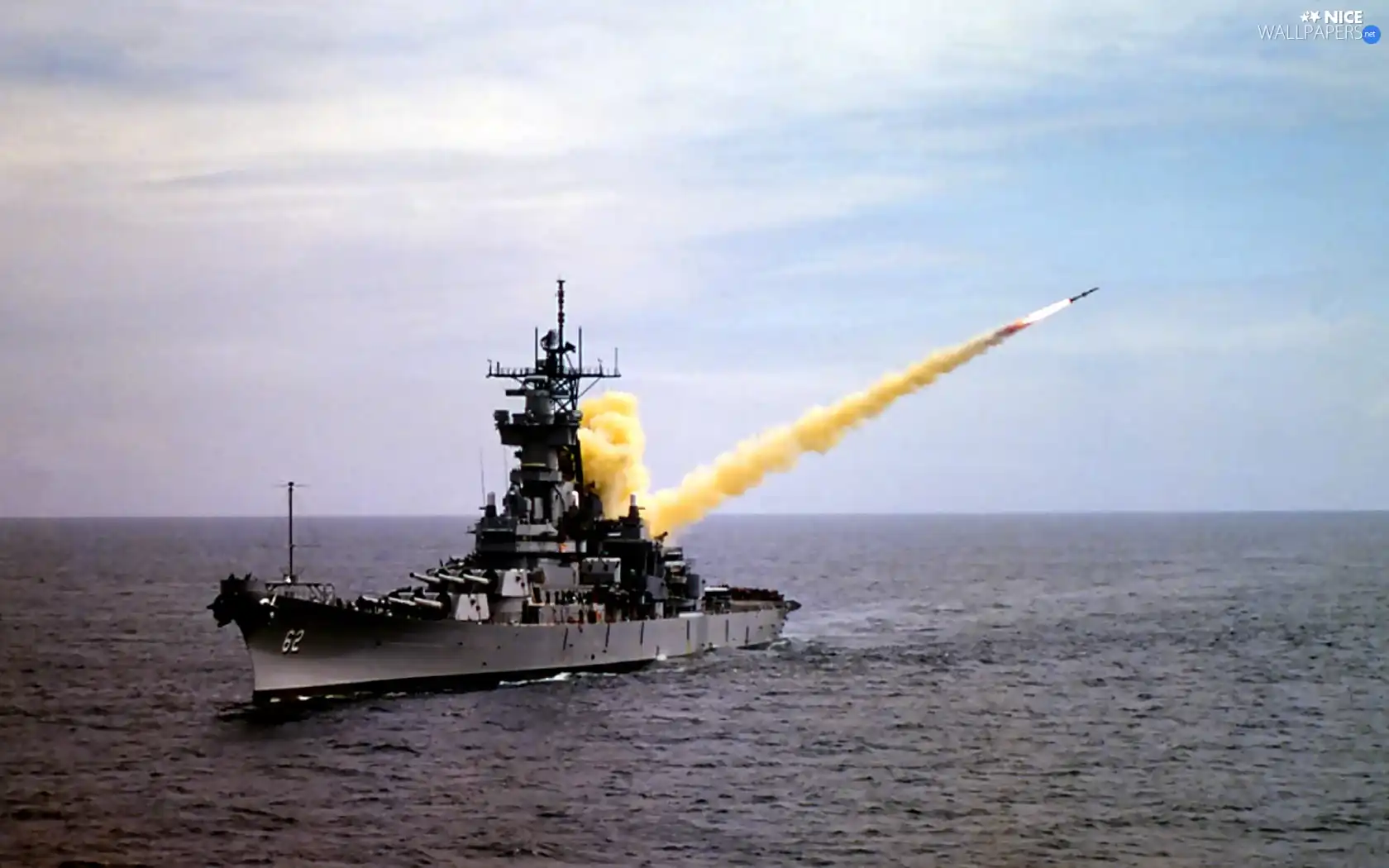 rockets, armadillo, USS New Jersey, Tomahawk