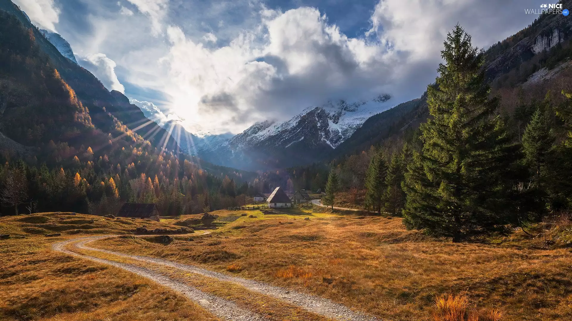 Triglav National Park, Zadnja Trenta Valley, Slovenia, Julian Alps Mountains, Houses, rays of the Sun, trees, viewes, Way