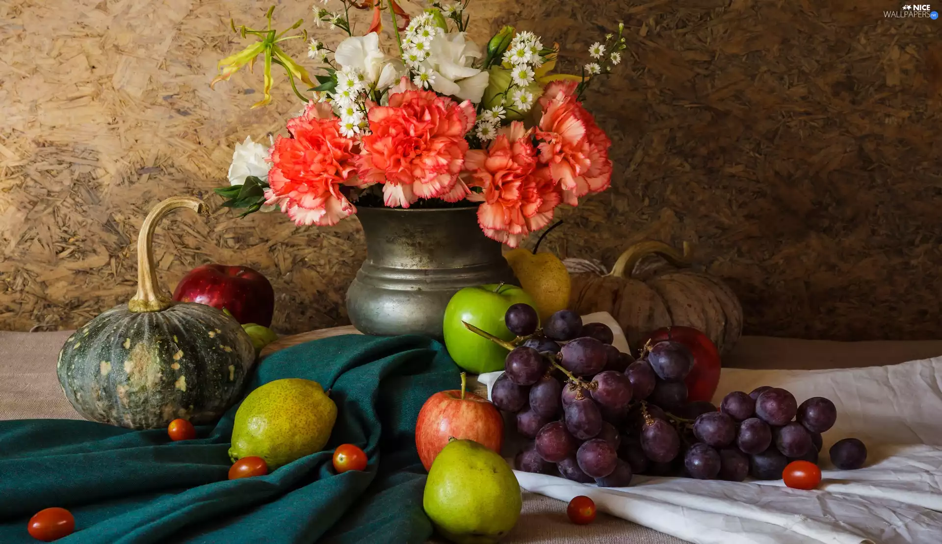 Fruits, Cloves, pumpkin, Vase, Flowers, Grapes, composition