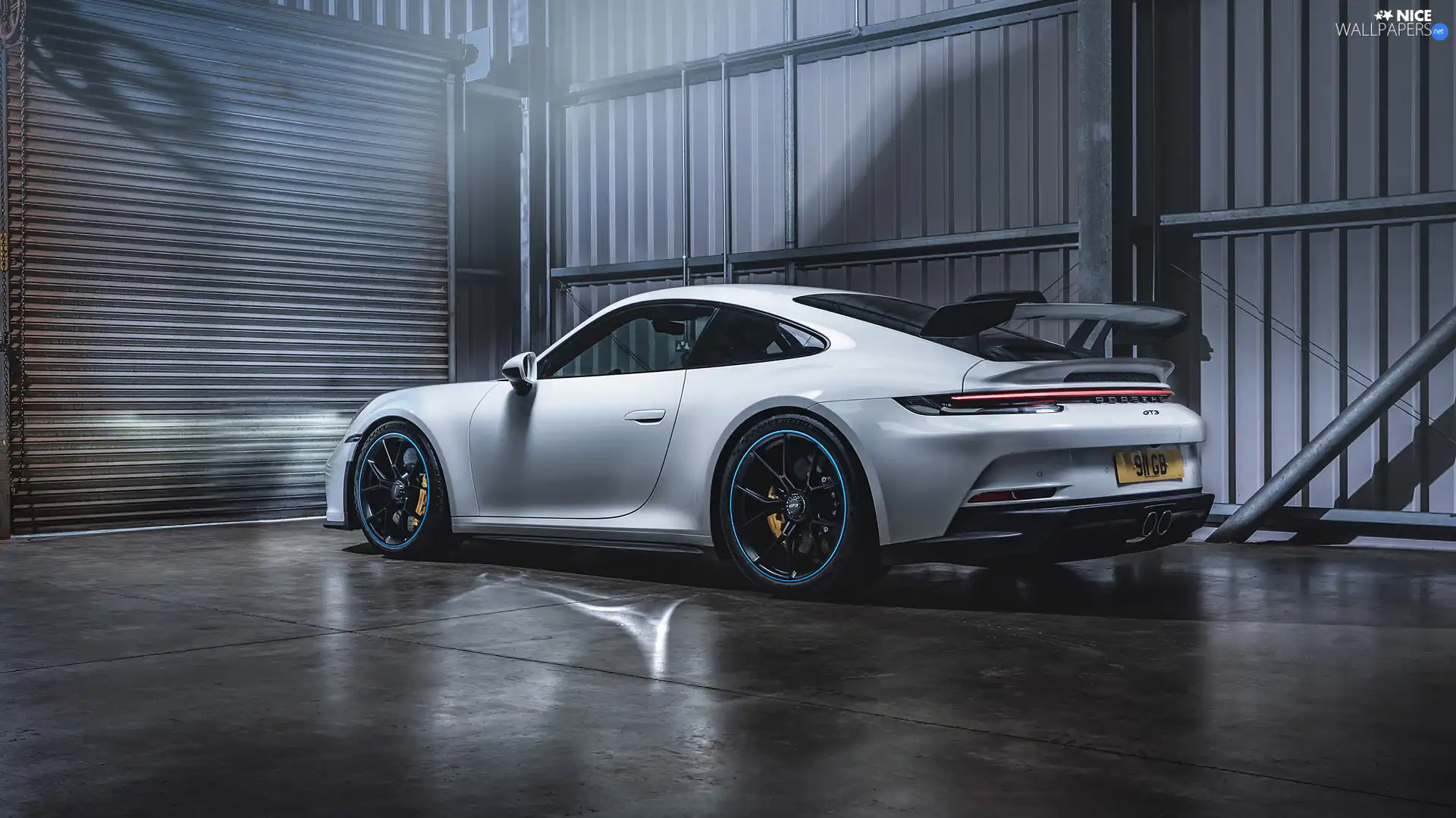 garage, White, Porsche 911 GT3