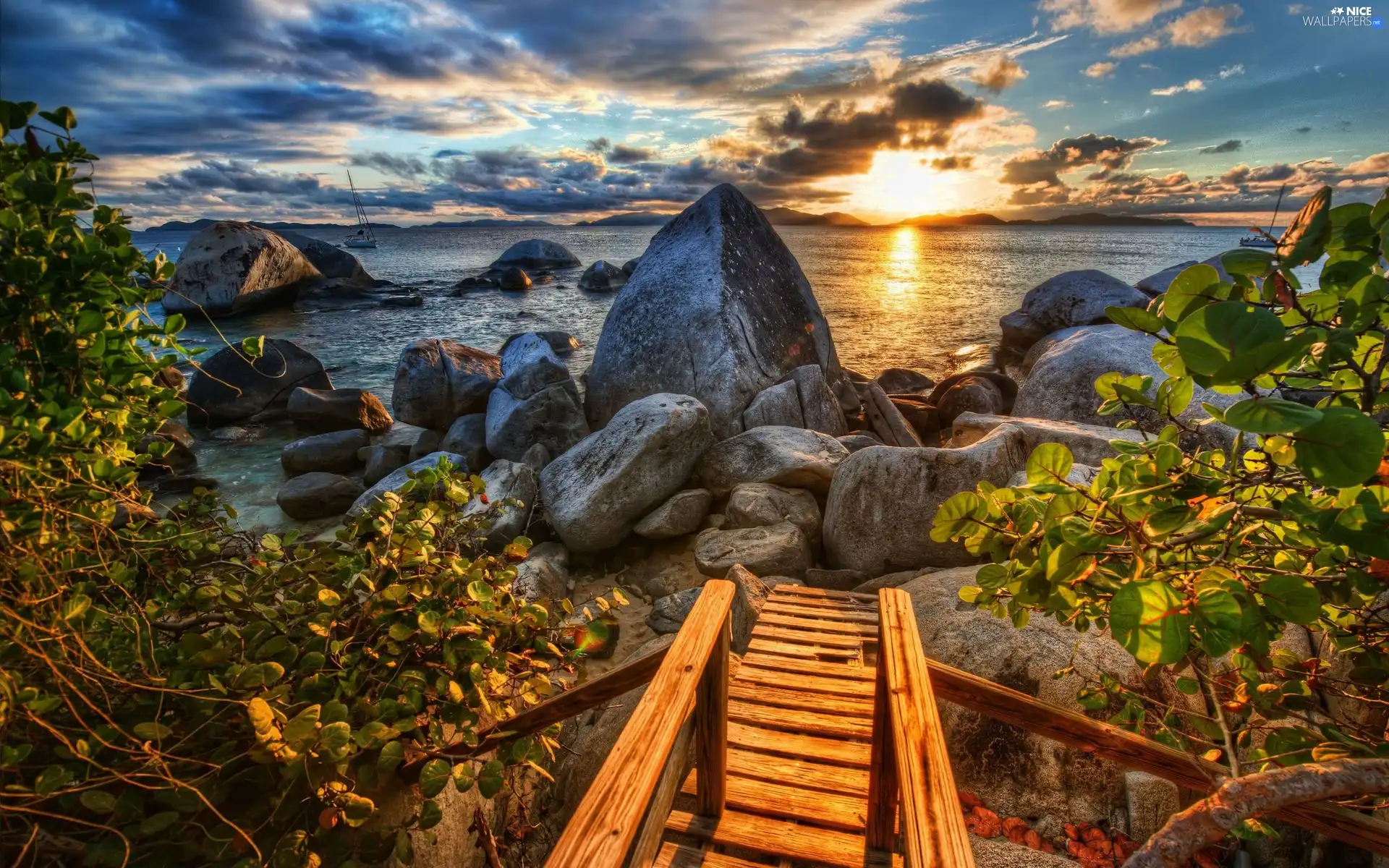 wooden, Trap, sun, boulders, west